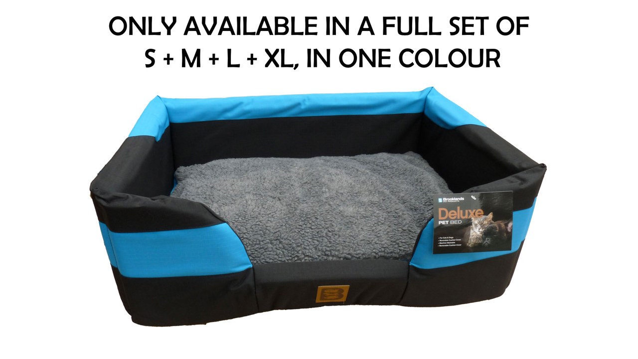 Rectangle Bed - cyan blue/black